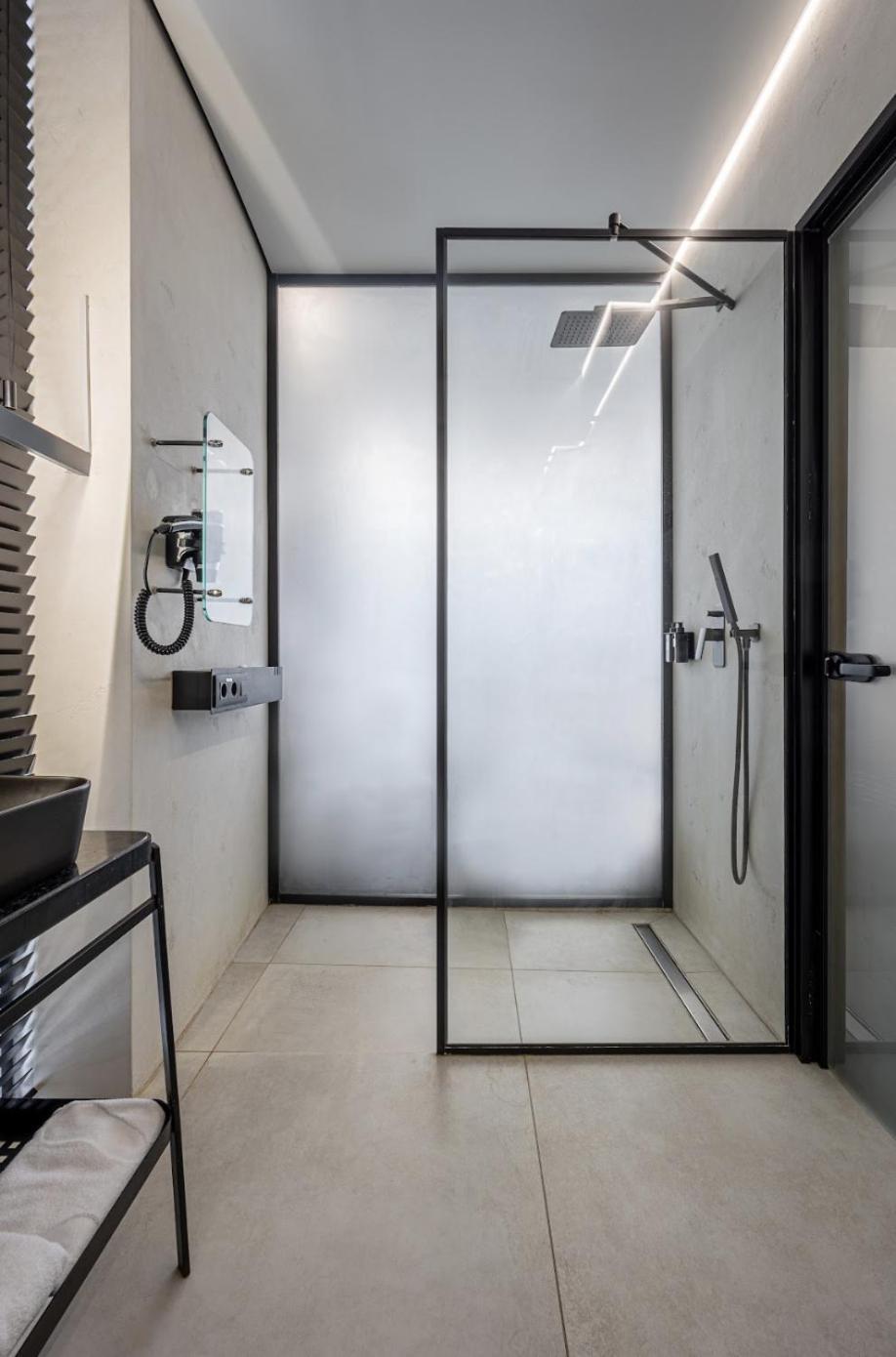 Ribas Rooms Loetsk Buitenkant foto