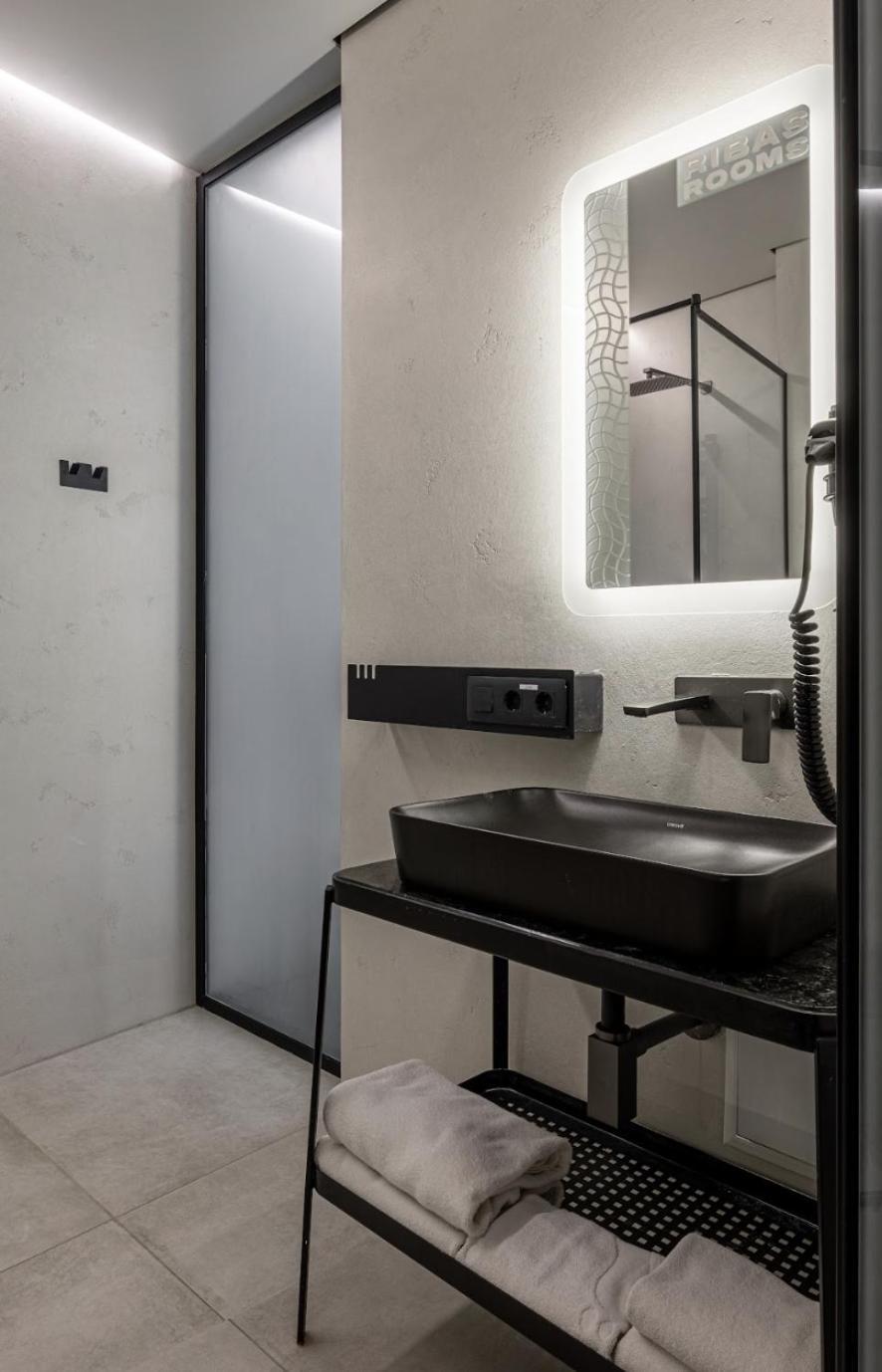 Ribas Rooms Loetsk Buitenkant foto