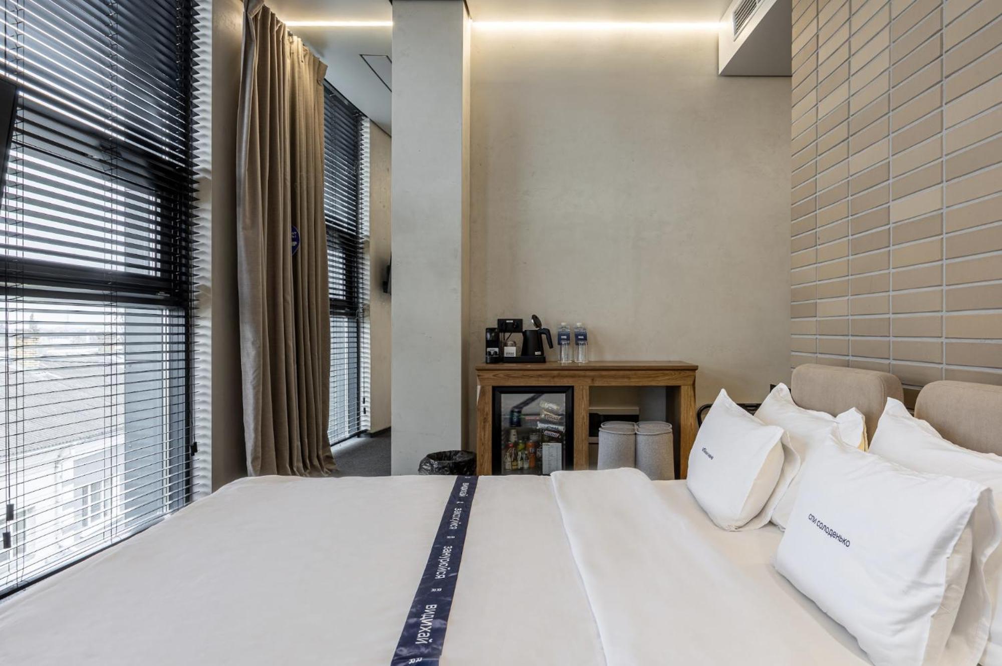 Ribas Rooms Loetsk Buitenkant foto